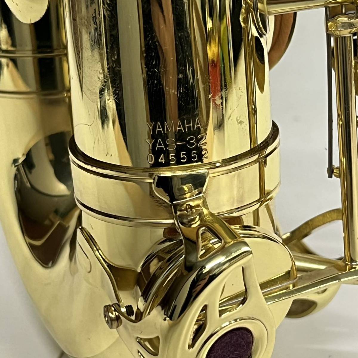 1円~【動作未確認】YAMAHA ヤマハ アルトサックス YAS-32 ゴールドカラー 管楽器 木管楽器 吹奏楽 ハードケース 付 G115154_画像4