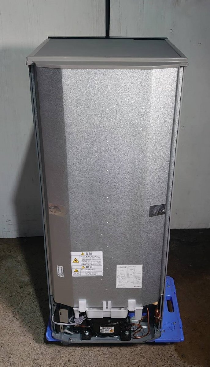 【大阪/岸和田発 格安自社便】AQUA 2ドア冷凍冷蔵庫 AQR-J13K（S） 126L 耐熱トップテーブル 大容量フリーザー 低温フリーケース_画像2