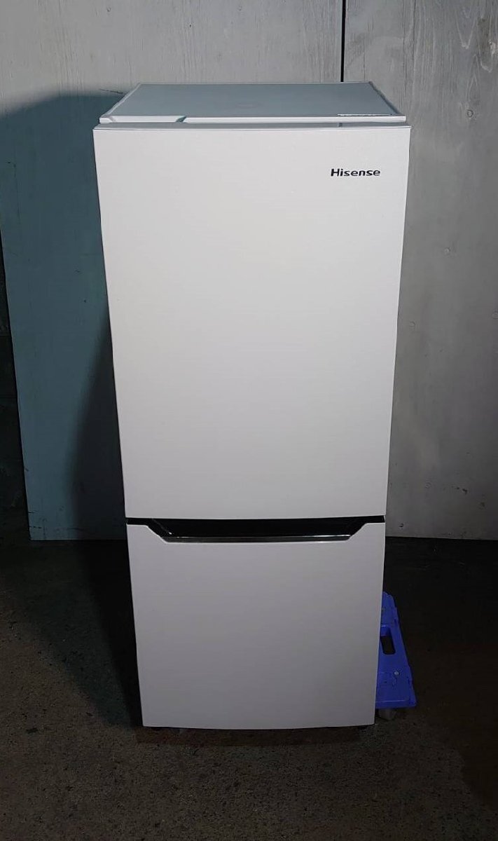 【大阪/岸和田発 格安自社便】Hisense/ハイセンス 2ドア冷凍冷蔵庫 HR-D15A パールホワイト LED照明 ドアアラーム_画像1