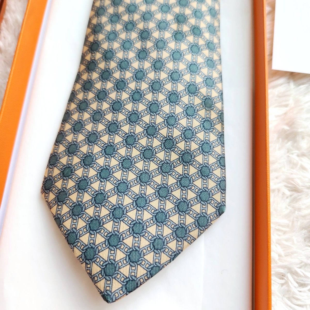 良品 HERMES エルメス シルク ネクタイ チェーン柄 総柄 良品 HERMES エルメス シルク ネクタイ チェーン柄 総柄