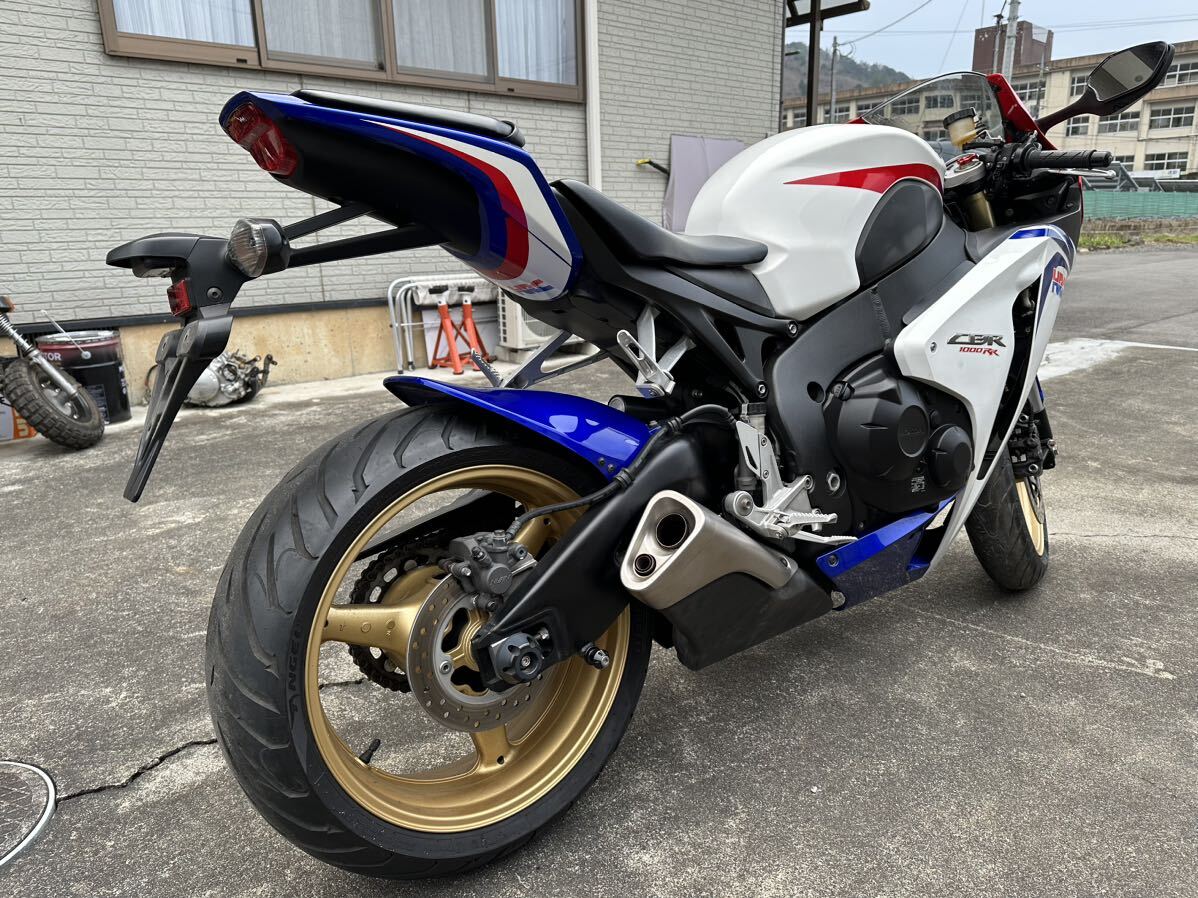 ホンダ　CBR1000RR SC59_画像3