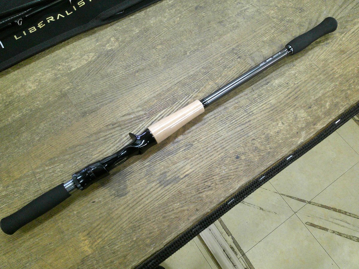 7480円 3♪9484 新品【ダイワ】ファントムリベラリスト 7480円 3♪9484 新品【ダイワ】ファントムリベラリスト