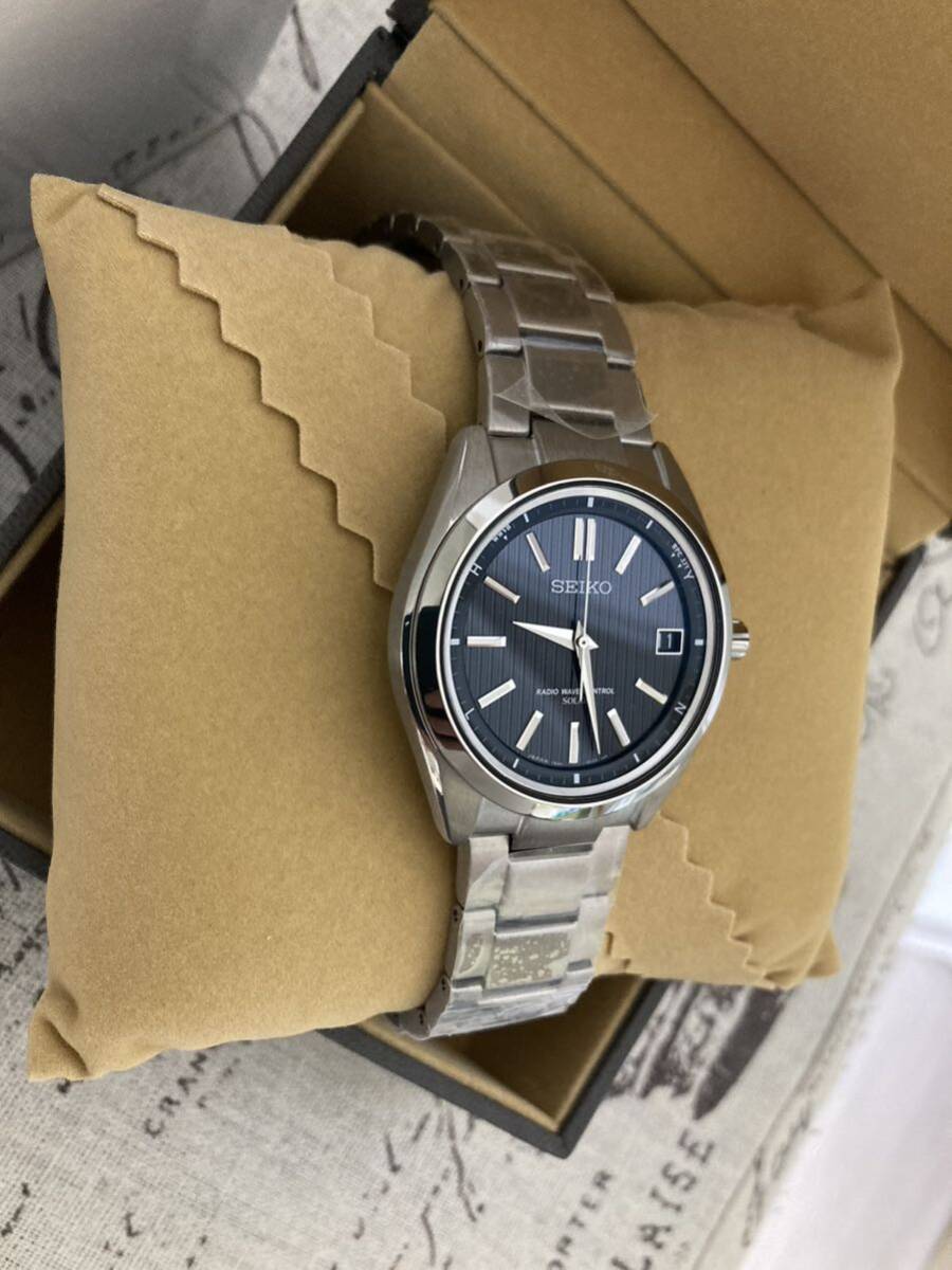 超美品！ 新品！ 未使用！ セイコー SEIKO ブライツ チタン 電波ソーラー sagz083_画像3