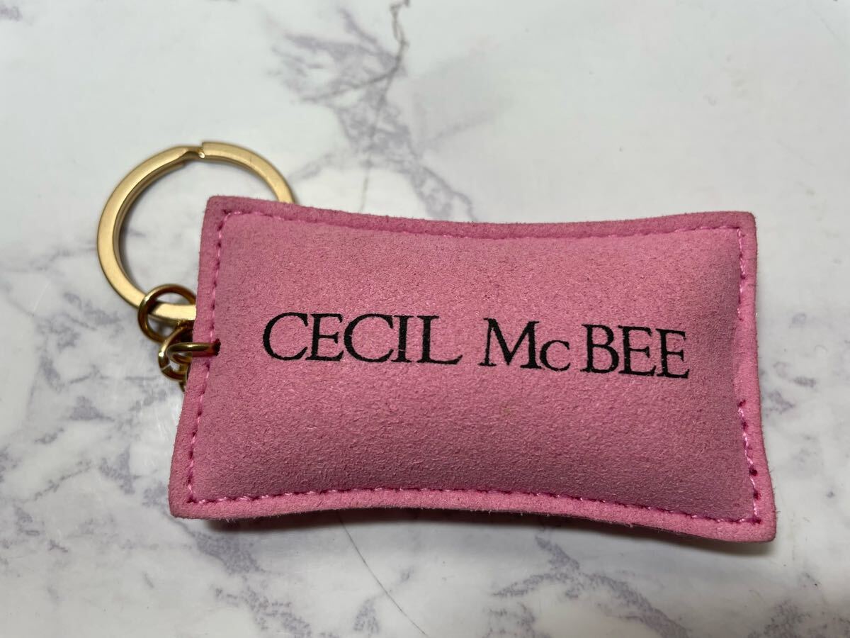 CECIL McBEE キーホルダー_画像2