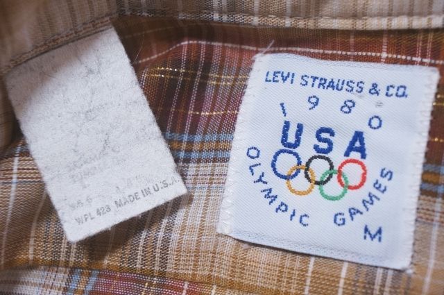 C619　即決　USA製　Levi's リーバイス　1980年 モスクワオリンピック記念　ラメ入りチェックシャツ　M　長袖　クリックポスト _画像4
