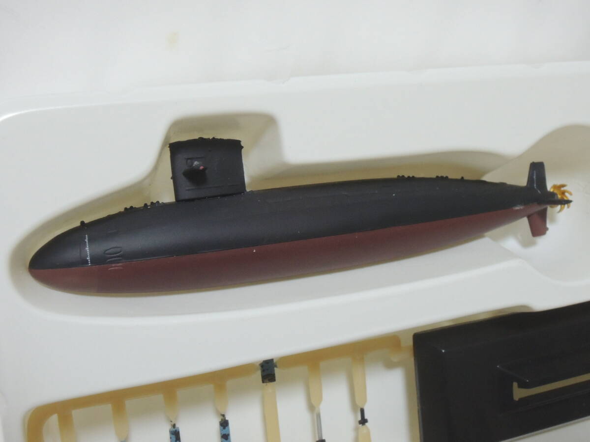 TAKARA 1/700 世界の艦船 海上自衛隊潜水艦史 「ゆうしお型」 改修後 1980年・日本 難あり_画像3