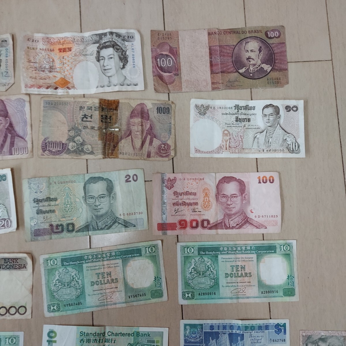外国紙幣 旧紙幣 古紙幣 海外紙幣 イタリア シンガポール インド 香港 インドネシア タイ 韓国 ブラジル イギリス マレーシア_画像3