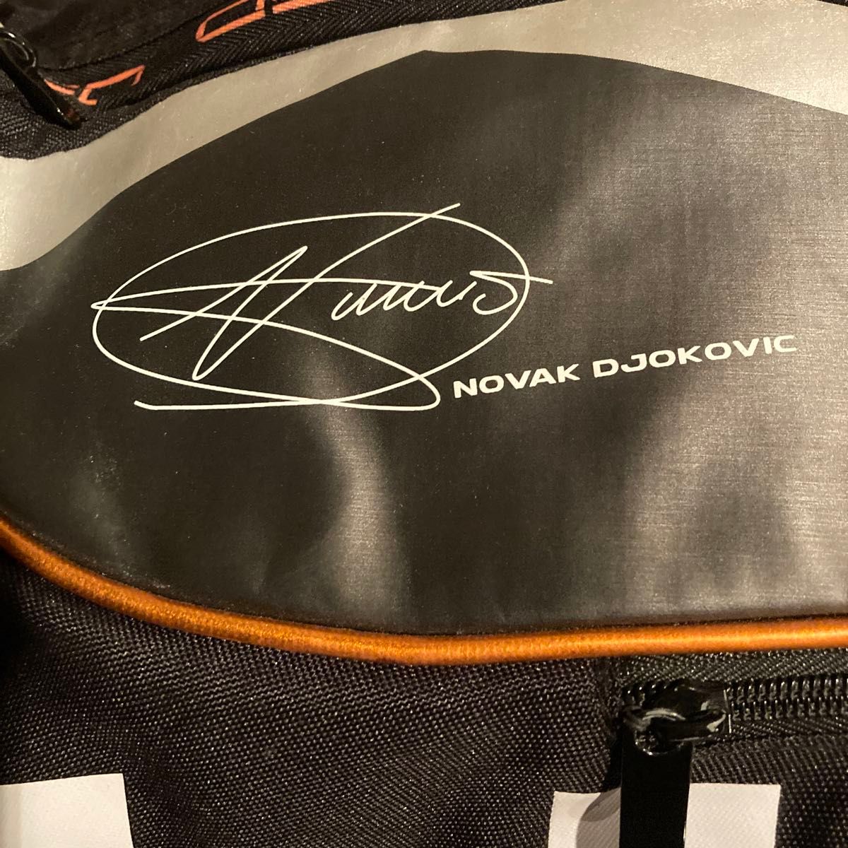 HEAD ツアーバッグ ジョコビッチモデル ラケットバッグ 中古美品 HEAD ツアーバッグ ジョコビッチモデル ラケットバッグ 中古美品