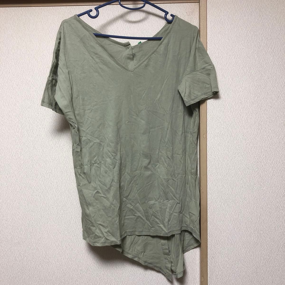 Tシャツ　XS 定価2762円