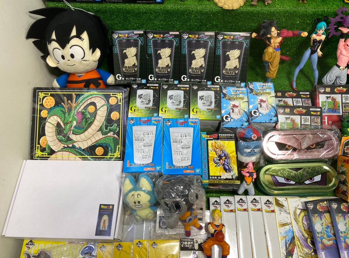 □14-140 ドラゴンボール 雑貨 フィギュア 大量 まとめて 一番くじ 30th 孫悟空 トランクス ベジット ブロリー 魔人ブウ 17号 18号 鳥山明_画像4