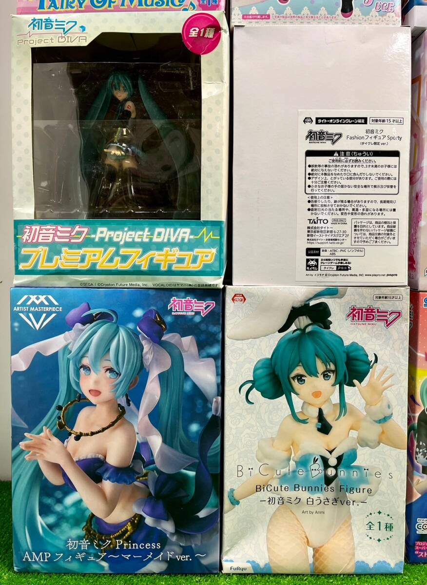 △23-160 初音ミク フィギュア 大量 まとめて タイクレ限定 ねんどろいど figma Anniversary AMP Luminasta プロジェクトセカイ SPM 桜ミク_画像2