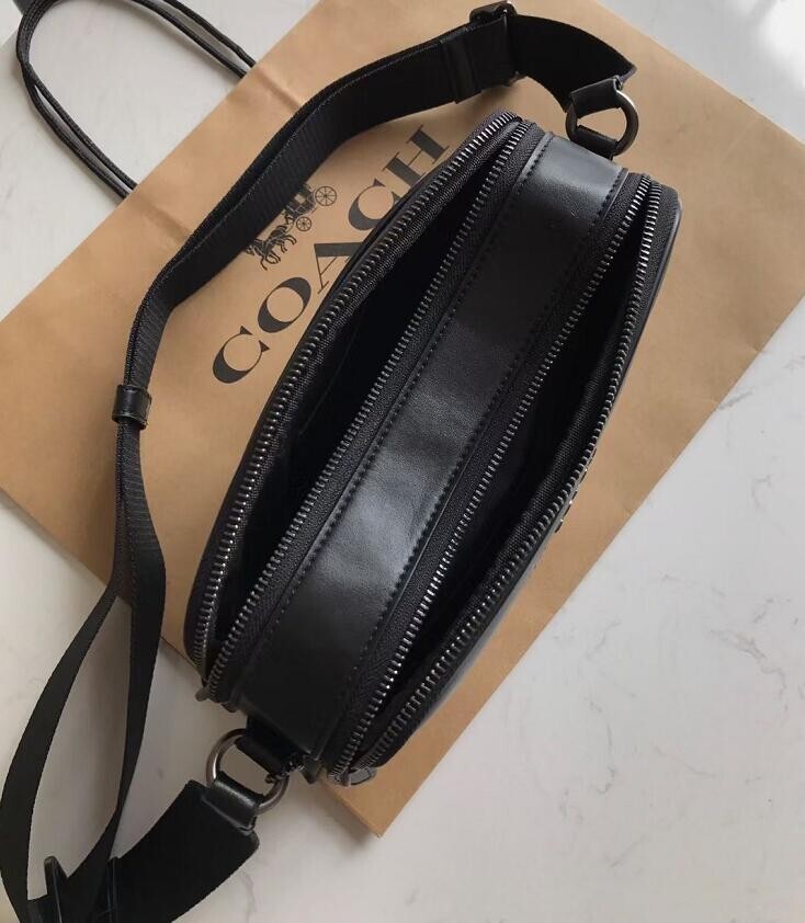 新作 2024 コーチ バッグ COACH メンズ ショルダーバッグ ボディバッグ シグネチャー グラハム クロスボディー C4149 斜めかけバッグ_画像7