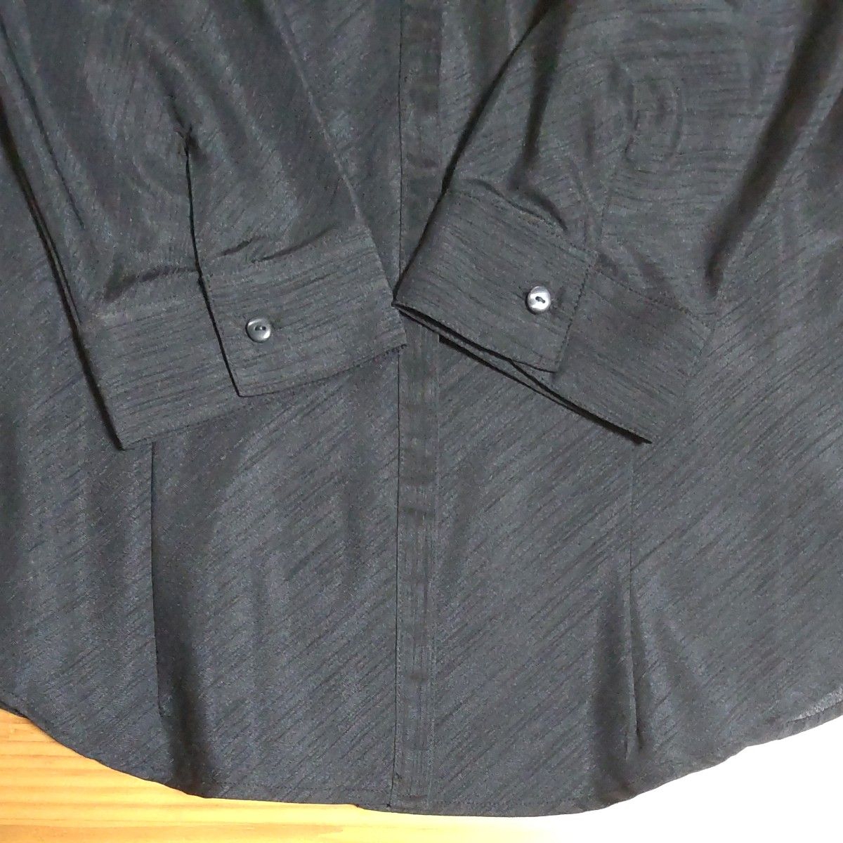 スキッパー衿 シャツ & タンクトップ セット  黒色  斜線状の織り柄    半端袖  L～LL  替えボタン2つ付き   美品