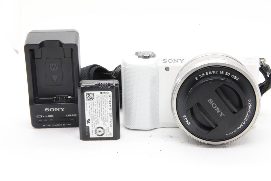 8500円 【B2144】 SONY α5000 +E 16-50 OSS SEL1650ソニー 8500円 【B2144】 SONY α5000 +E 16-50 OSS SEL1650ソニー