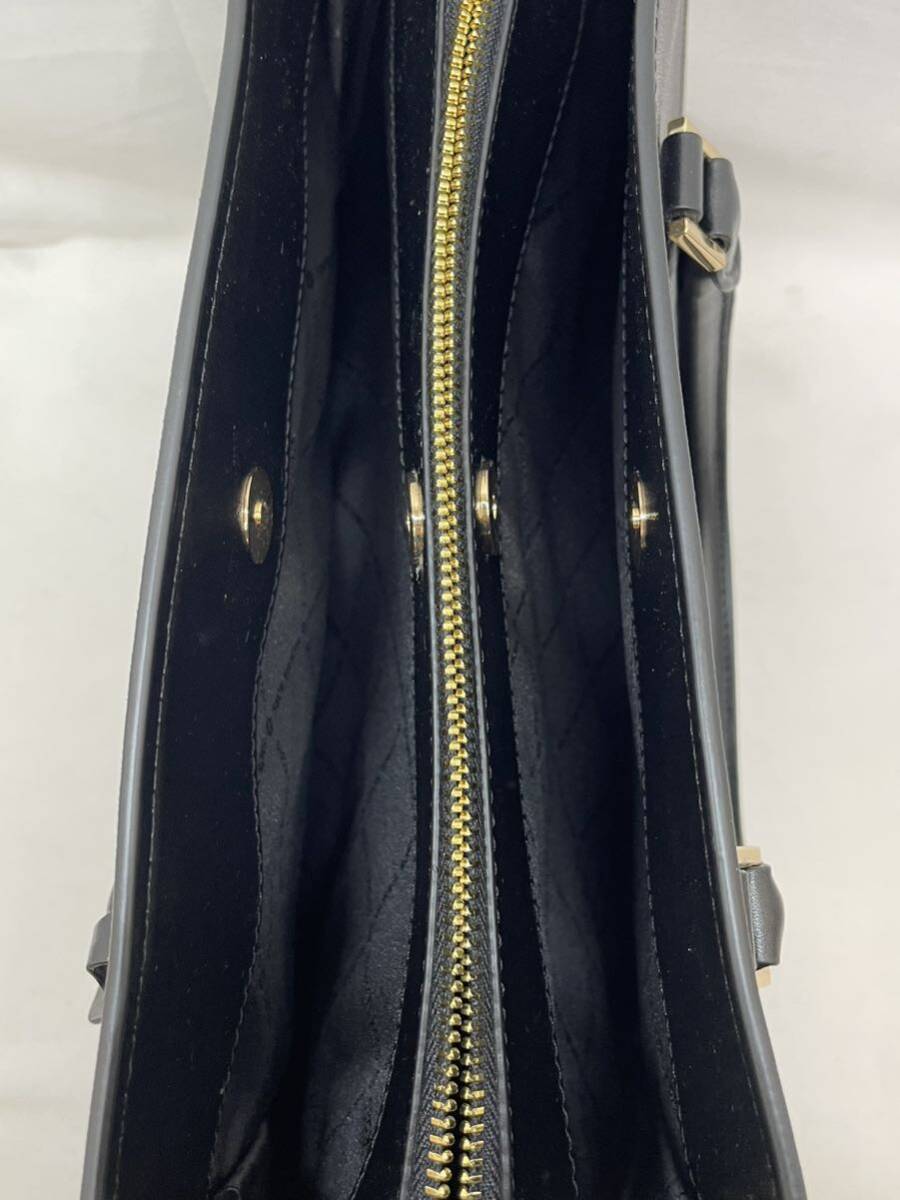 KT0327 MICHAEL KORS/マイケルコース ハンドバッグ 2way 箱、ショルダーストラップ付き ブラック 未使用保管品_画像9