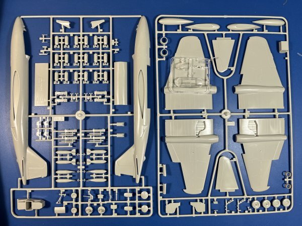 イタレリ 1/72 マーチン B-57B キャンベラ /ITALERI /No.144の画像2