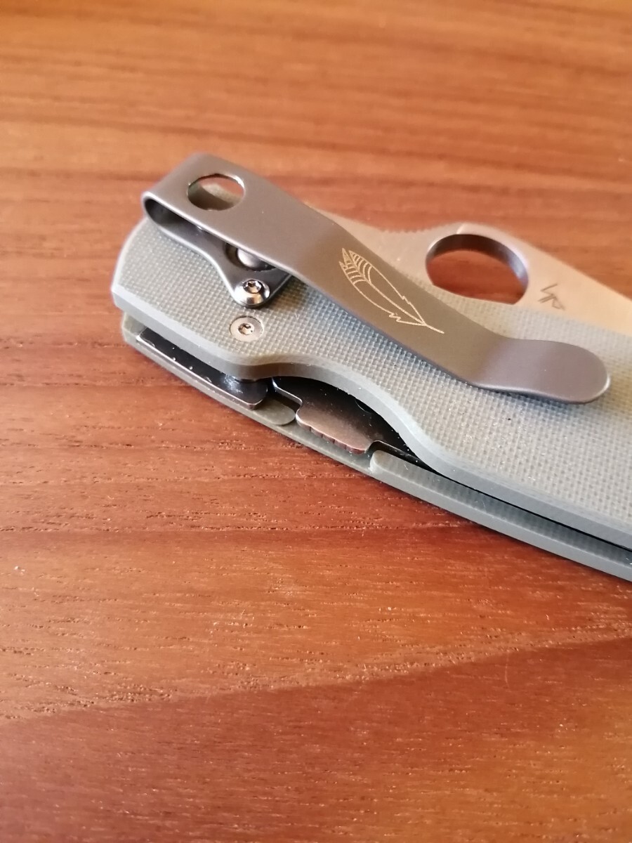 特別出品 パラミリファースト Spyderco Paramilitary Foliage Green G10 Handle CPM-D2 with 米国ハンドメイドLYNCHNW TUFF CLIP MODEL-1 _画像4