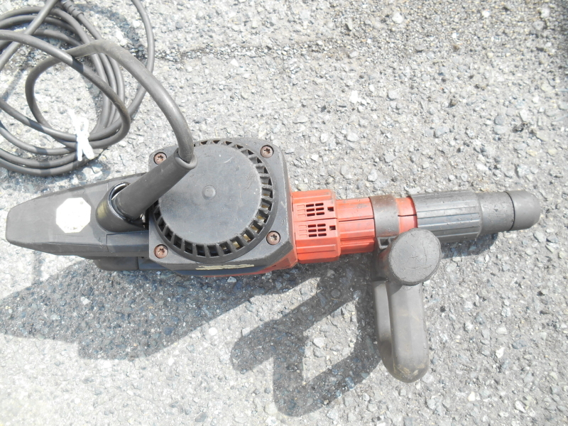 ヒルティ【激安】HILTI 電動ブレーカー 電動ハツリ機 有線 コード式 電動 はつり機 ハツリ機 コンクリート ブレーカー 破砕 削岩 TE705の画像7