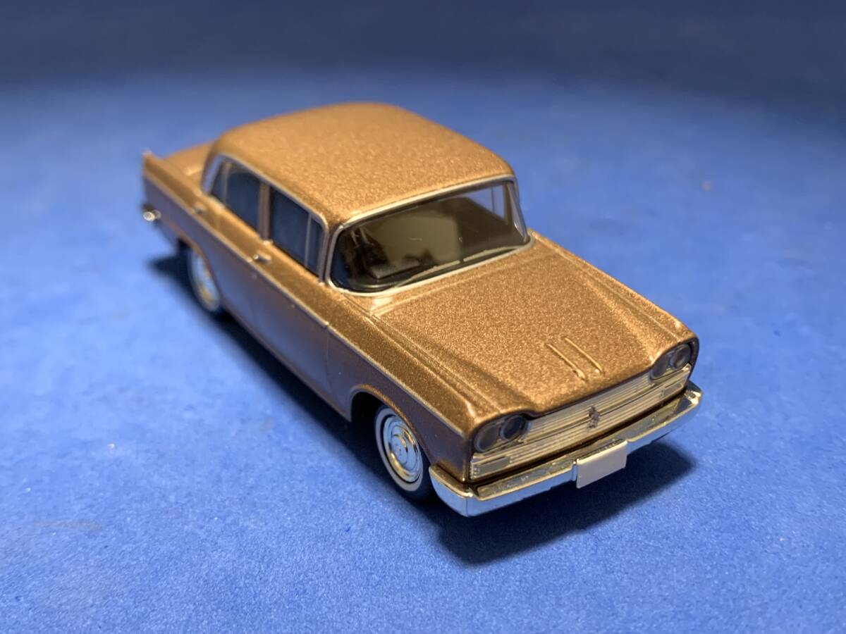 ◆◆絶版 1/64◆◆ TOMICA limited vintage ニッサンセドリックカスタム 63年式 ＜2401-87＞の画像4