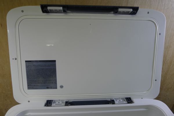 CC251 シマノ FIXCEL BASIS クーラーボックス UF-022N ピュアホワイト 容量22L/140の画像6