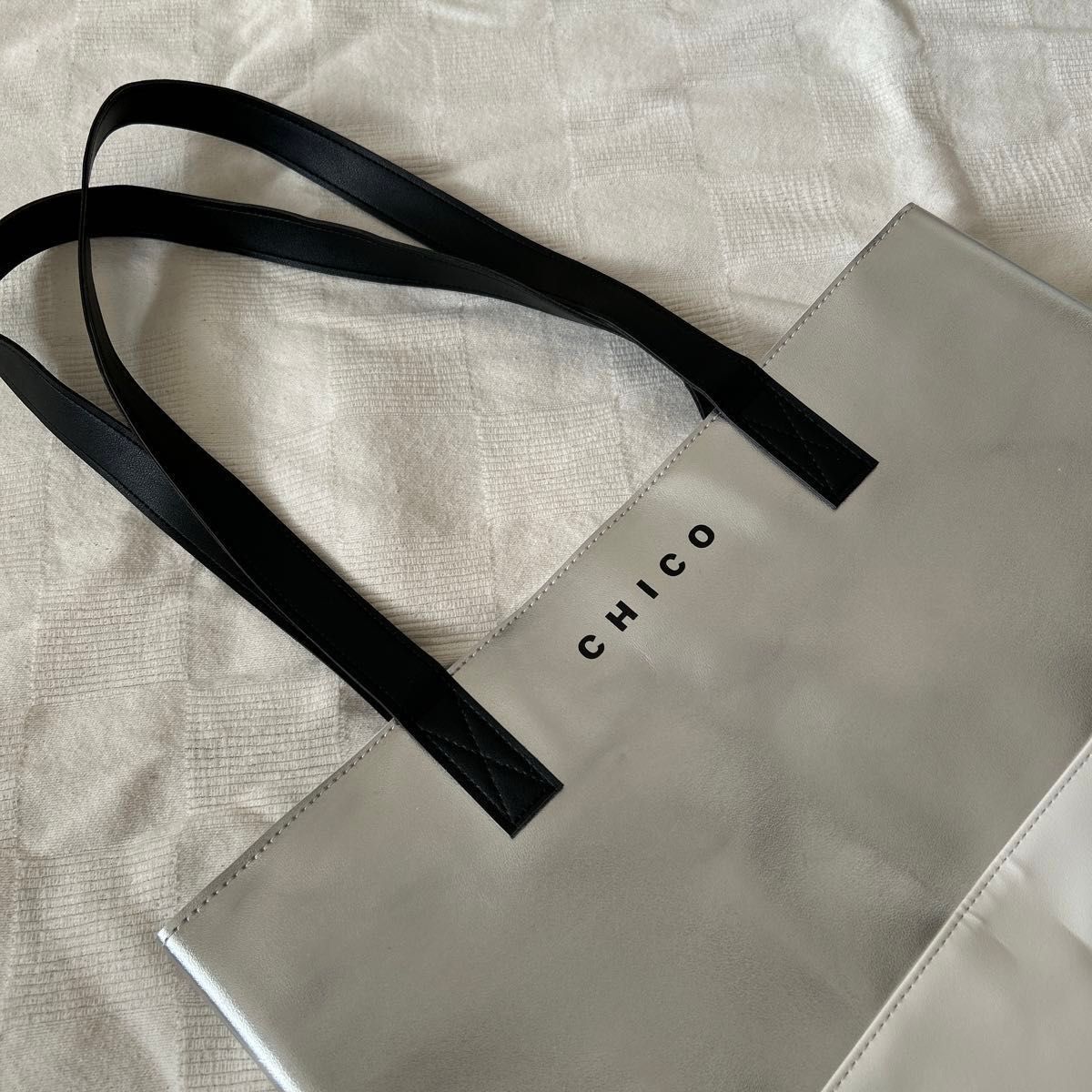 chico ノベルティトート バッグ シルバー 限定品 ショッパー 未 chico ノベルティトート バッグ シルバー 限定品 ショッパー 未