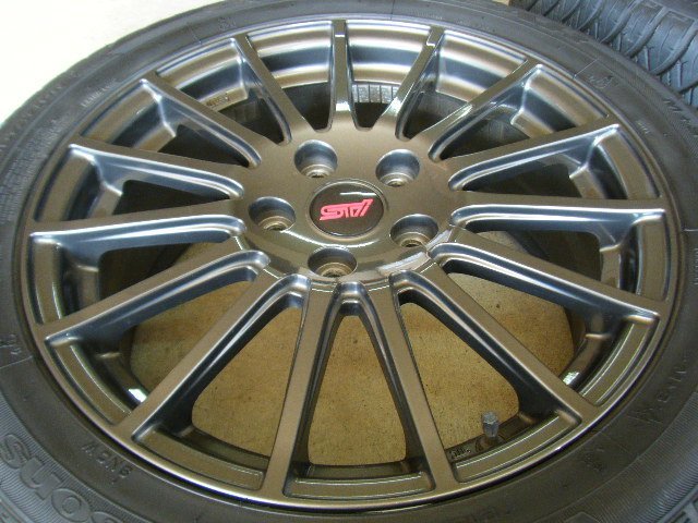 VM レヴォーグに! 美品! スバル 純正 STI アルミ 17×7J ET55 PCD114.3-5H 2021年製 215/50R17 GOODYEAR オールシーズン タイヤ 4本 P3584_画像2