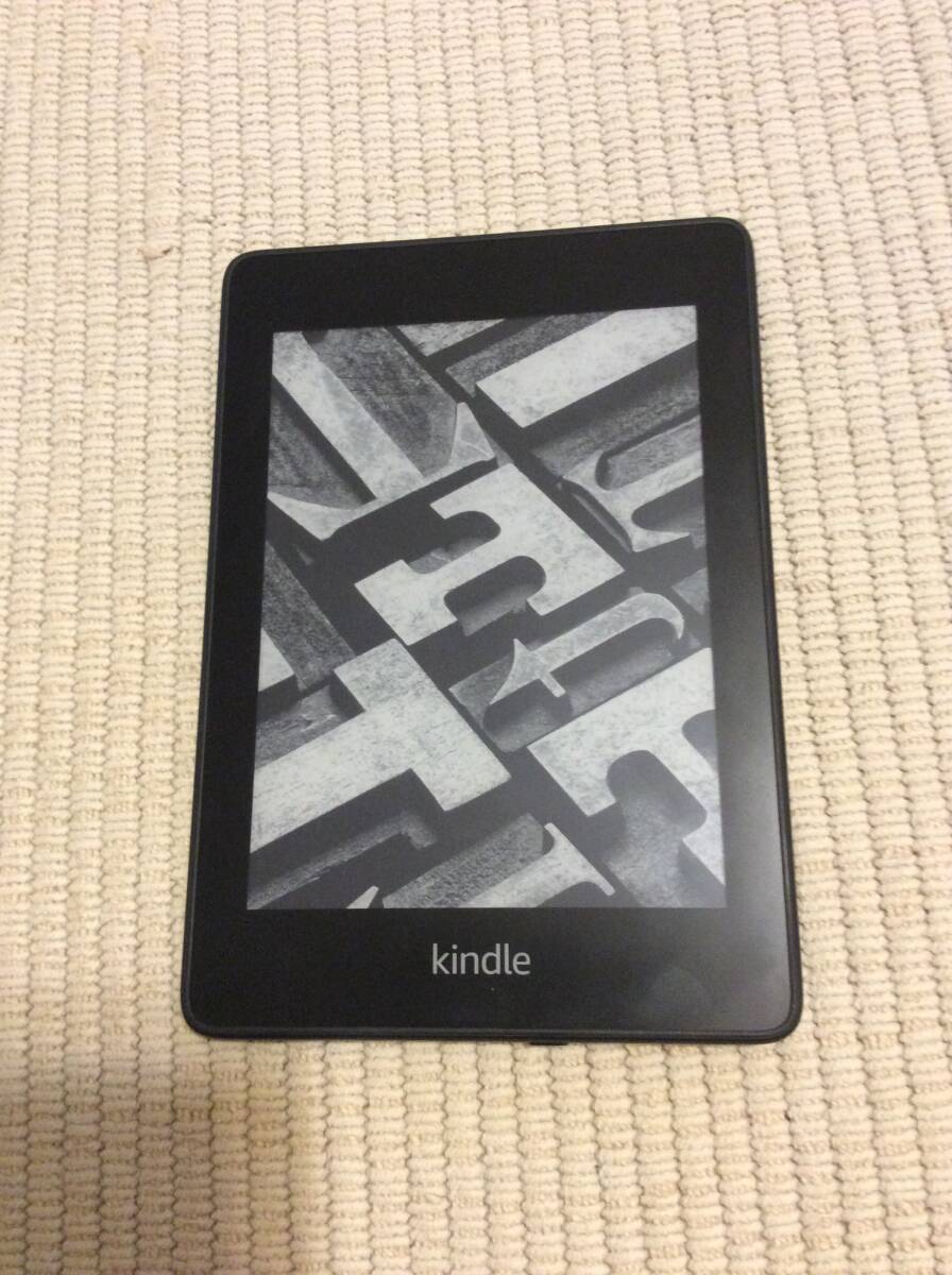 【送料無料】【中古美品】Kindle Paperwhite 第10世代 32GB 広告なし 防水_画像1