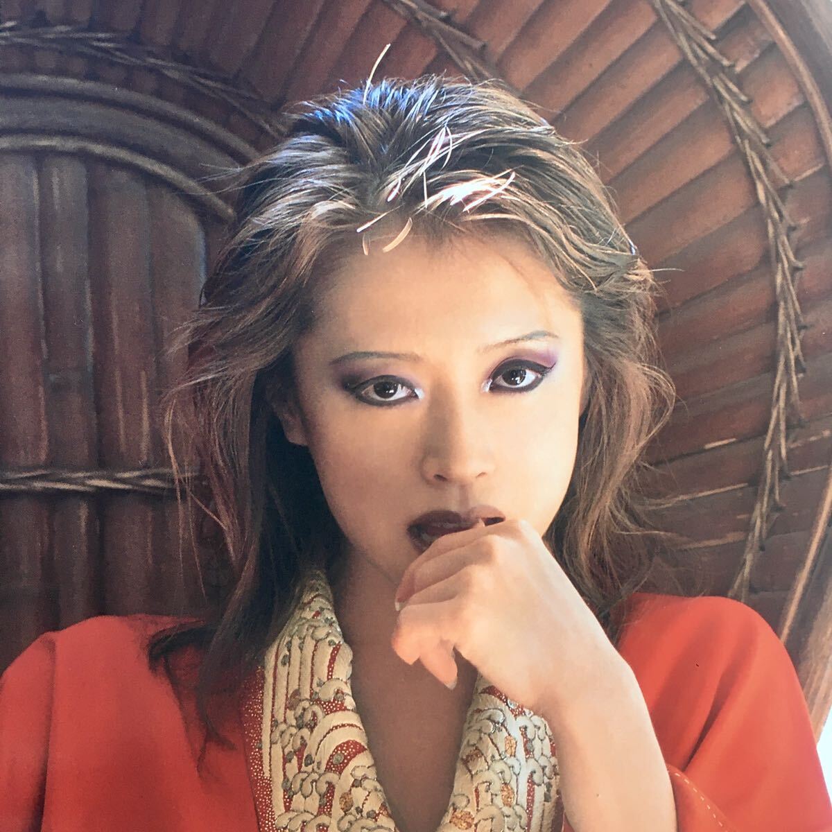 Yahoo!オークション - 送料無料 中森明菜 歌姫3~終幕 B2 販促 Yahoo!オークション - 送料無料 中森明菜 歌姫3~終幕 B2 販促