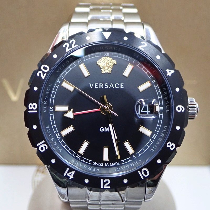 【 美品 】 ヴェルサーチ ヘレニウム GMT VE11 クォーツ デイト ブラック×SS 42mm メンズ 腕時計 付属品完備 VERSACE_画像5