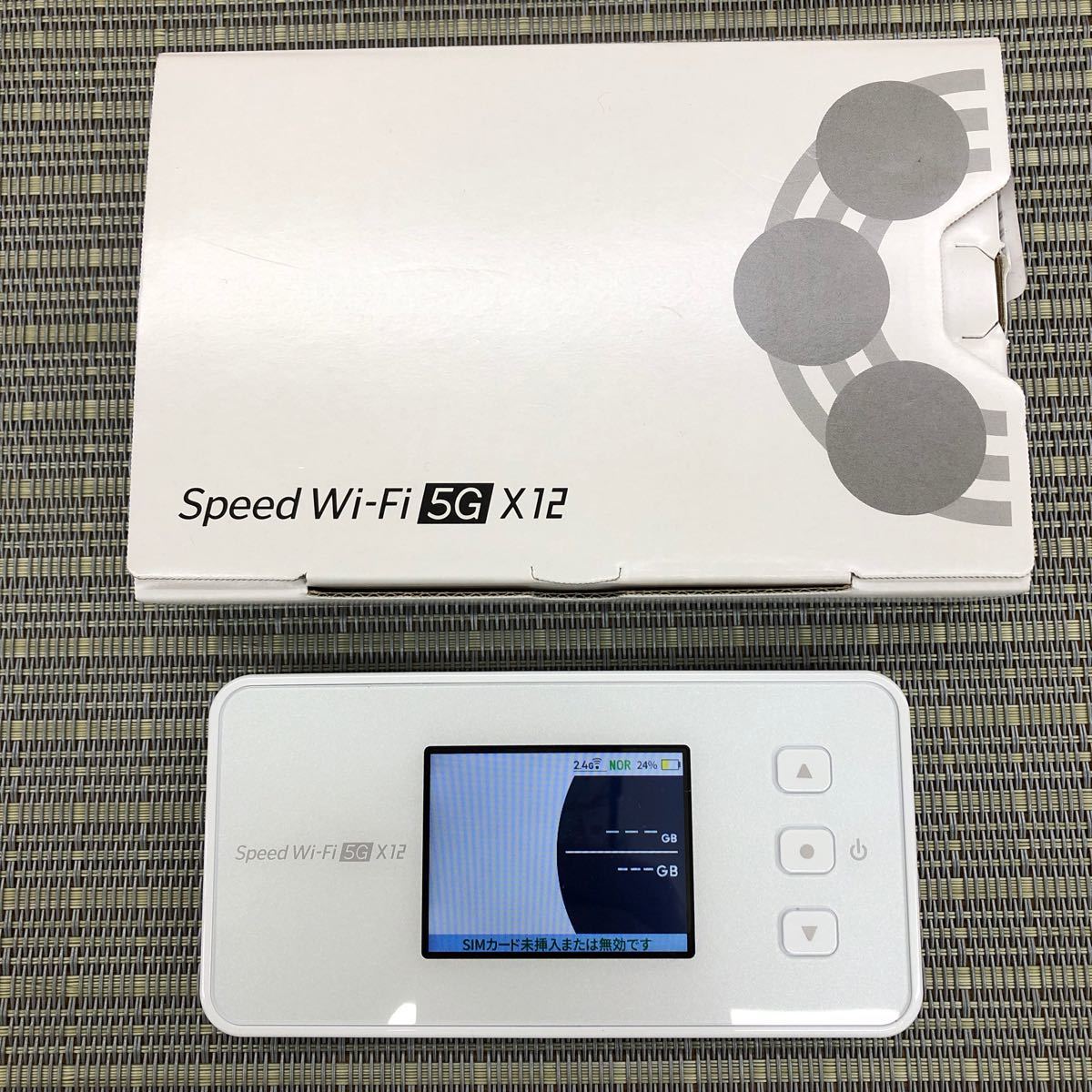 美品 UQ WiMAX Speed Wi-Fi 5G X12 NAR03 au KDDI 利用制限◯ NEC モバイルルーター アイスホワイト の画像1