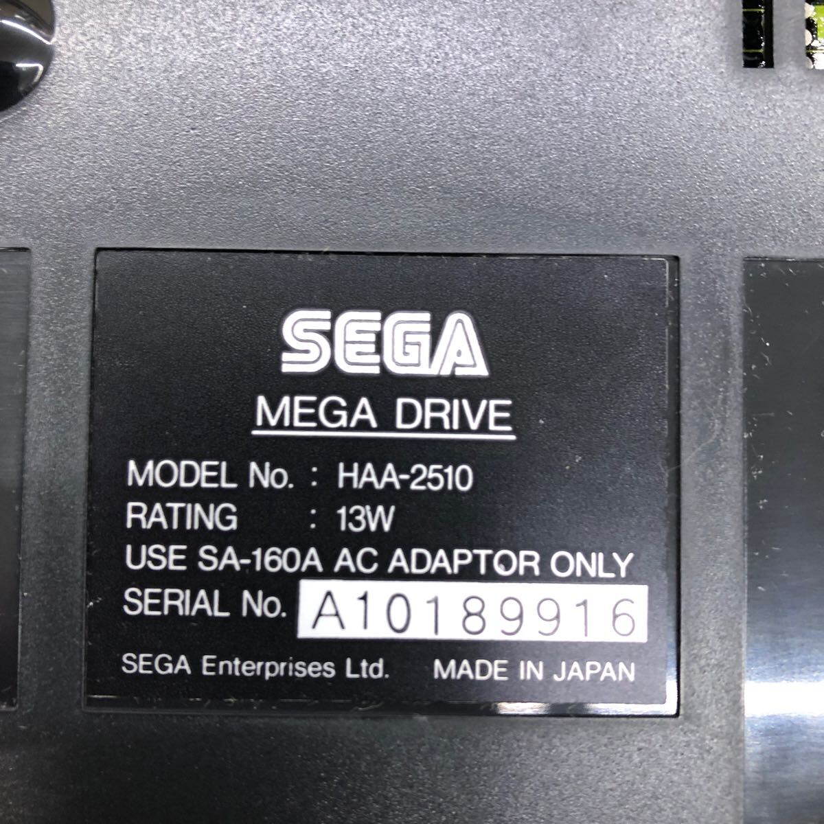 セガ メガドライブ 本体 SEGA MEGA DRIVE 16-BIT HAA-2510 _画像4