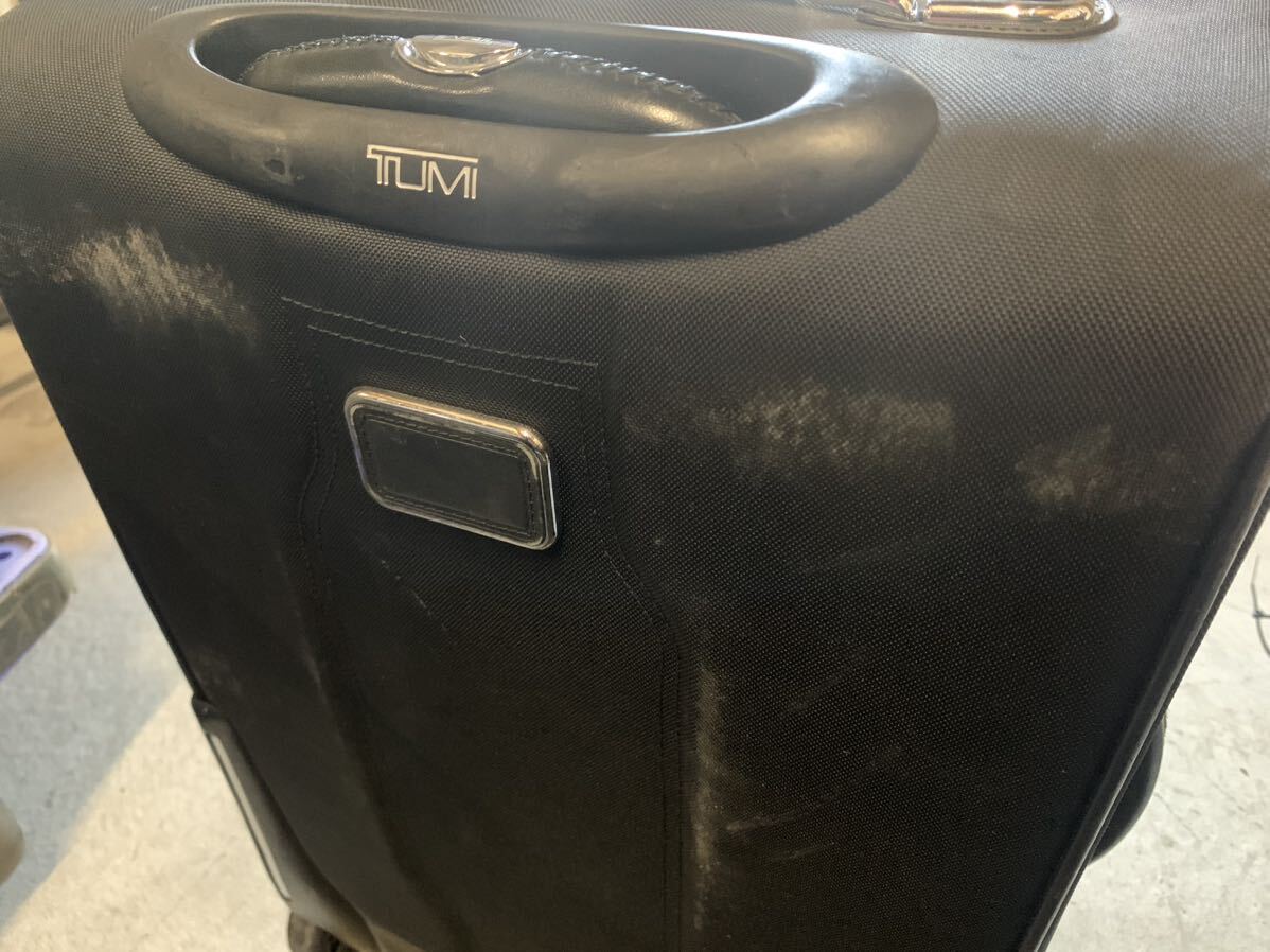 R283-0311 TUMI キャリーバッグ スーツケース キャリーケース ブラック 黒 拡張タイプ ソフト ２輪 旅行カバン トラベルバッグ_画像9