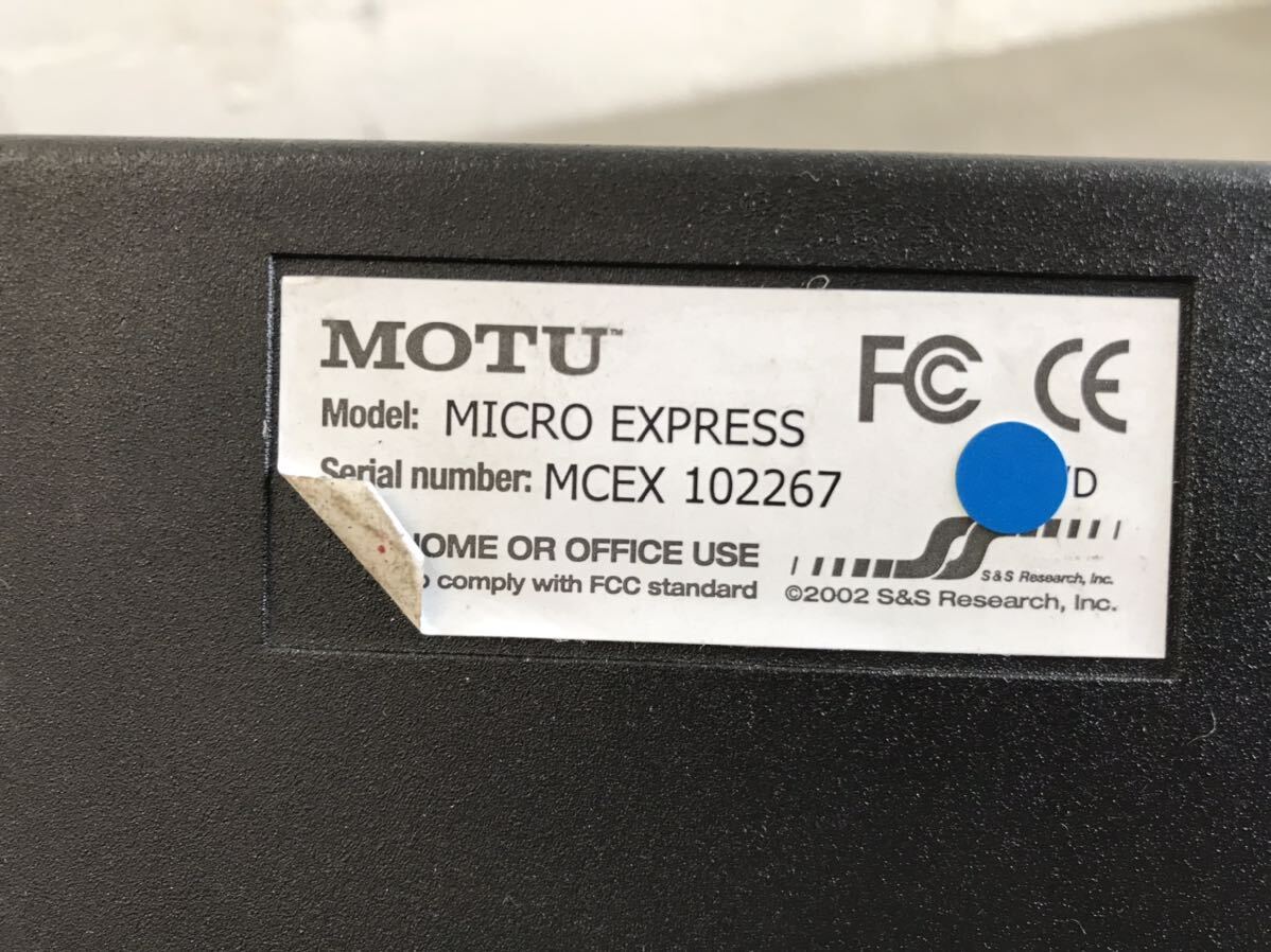 t0314-04☆ 音響機器 MOTU micro express 4イン6アウト MIDIインターフェイス / タイムコードシンクロナイザー_画像6