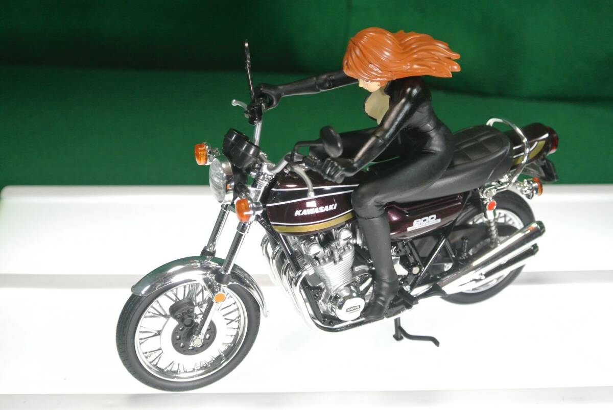 Yahoo!オークション - 峰 不二子 Kawasaki Z1バイク模型 Yahoo!オークション - 峰 不二子 Kawasaki Z1バイク模型