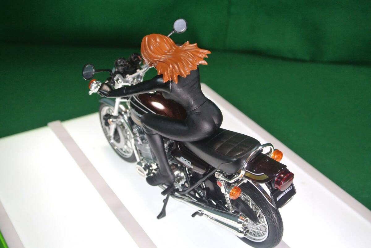 峰 不二子 Kawasaki Z1バイク模型 _画像8
