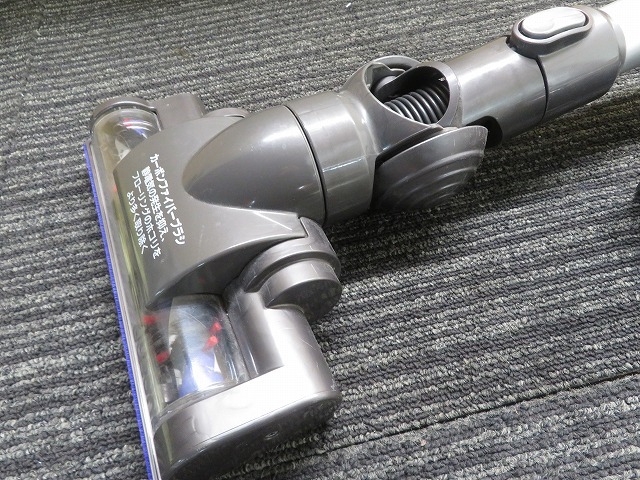 J☆dyson　ダイソンコードレスクリーナー　DC35 multifloor 掃除機　現状品_画像2