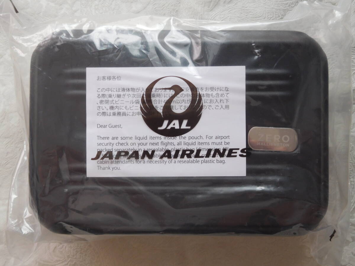 JAL ファーストクラス ゼロハリバートン ZERO HALLIBURTON アメニティーポーチ 日本着 未開封 新品の画像1