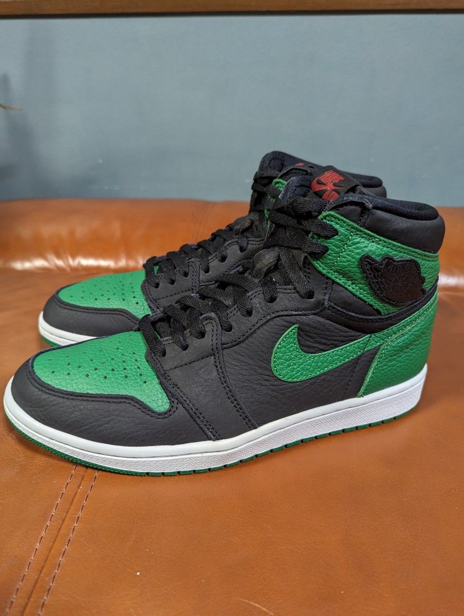 NIKE AIR JORDAN 1 パイングリーン 27cm 美品 大人気モデル NIKE AIR JORDAN 1 パイングリーン 27cm 美品 大人気モデル