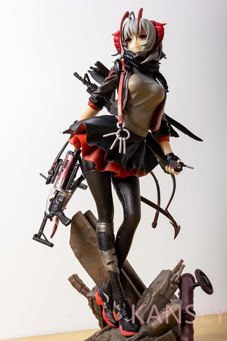 アークナイツ 明日方舟　フィギュア　W　PVC製　完成品　新品　箱付き　28cm