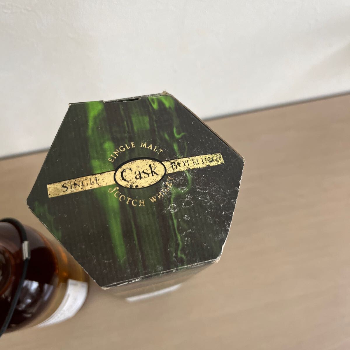 【Old Malt cask 24年①】箱付 ウイスキー ポートエレン カスク ドグラス 57.7% 700ml シングルモルト 【B4-2③】0308+-の画像3