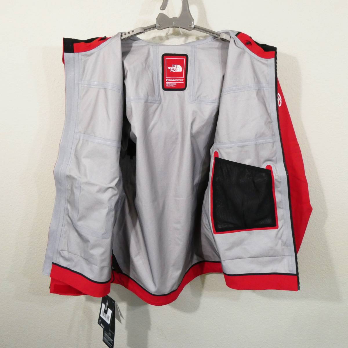 残1 実寸大きめ プロ仕様 サミットシリーズ 新品 防水ジャケット 残1 実寸大きめ プロ仕様 サミットシリーズ 新品 防水ジャケット