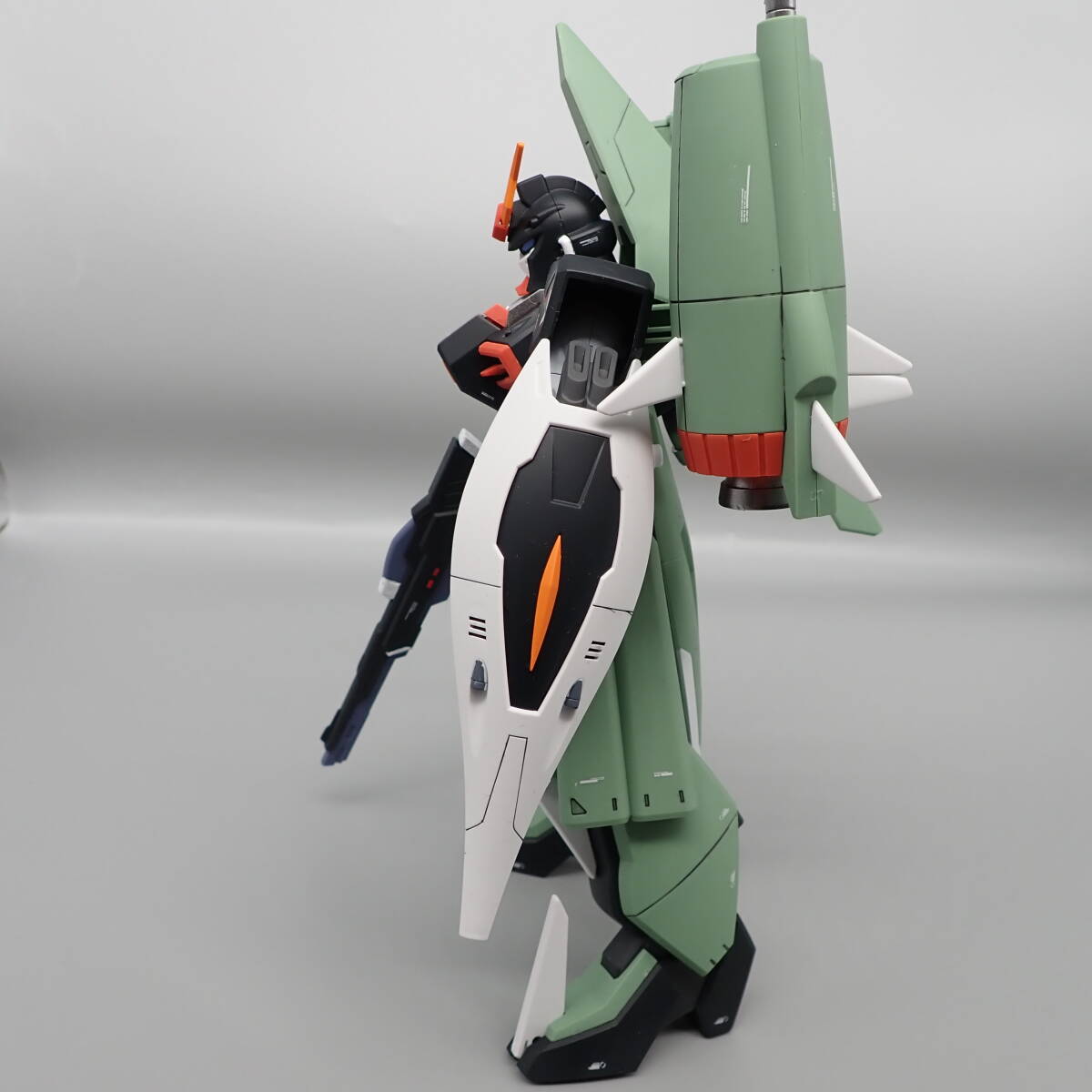 1/100カオスガンダム塗装済み完成品 :: Yahoo!Auction 1/100カオスガンダム塗装済み完成品 :: Yahoo!Auction