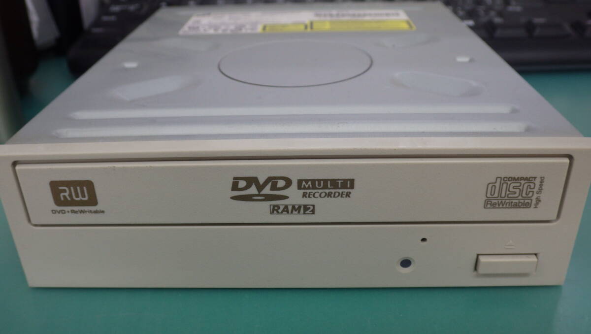 MODEL:GH80N DVD Super Multi Drive 