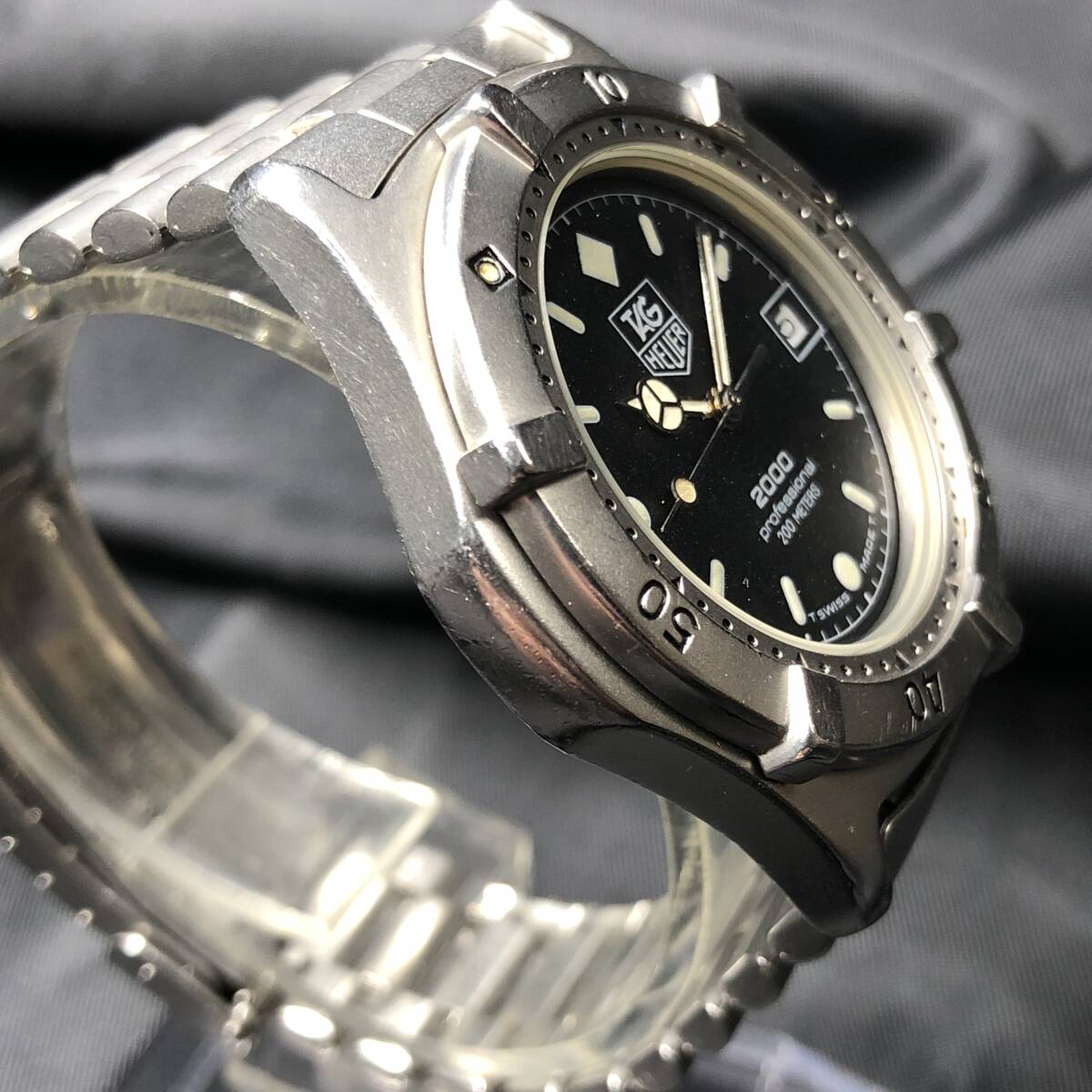 TAG HEUER タグホイヤー 962.006 プロフェッショナル SS デイト 黒文字盤 3針 腕時計 Professional 24c菊RH の画像3