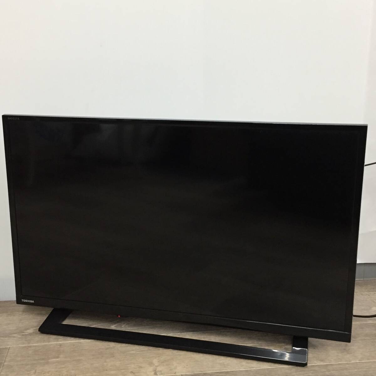 TOSHIBA/東芝 REGZA 32S22 32V型 2020年製 ハイビジョン液晶テレビ 直下型LEDバックライト 24c菊E_画像1