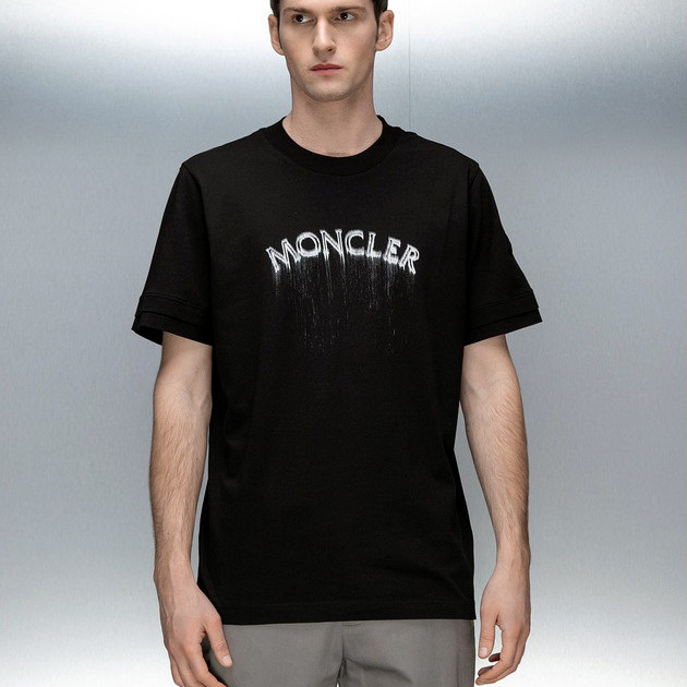 送料無料 197 MONCLER モンクレール 8C00002 89A17 ブラック Tシャツ カットソー 半袖 size M_画像1