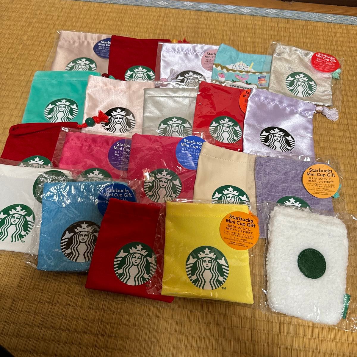 スターバックス ミニカップギフト 巾着 ポーチ セット|Yahoo スターバックス ミニカップギフト 巾着 ポーチ セット|Yahoo