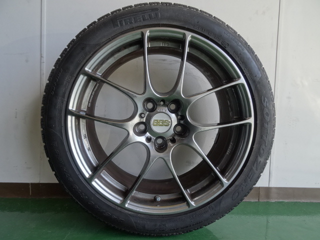 美品中古 アルミホイールBBS（RF516） PIRELLIスタッドレス 245/40R18　2024-00147_画像5