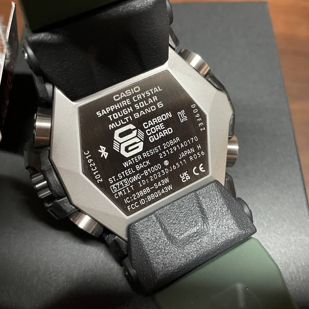 新品未使用 タグ付き 国内正規品 カシオ CASIO G-SHOCK MUDMASTER GWG-B1000-3AJF グリーン カーキ フラッグシップモデル トリプルセンサーの画像3