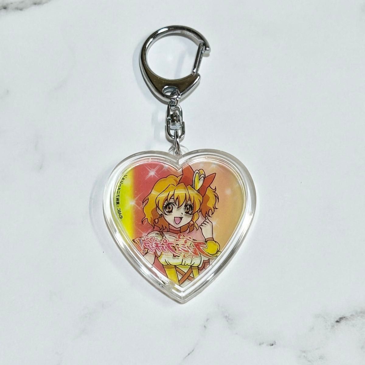 フレッシュプリキュア  キーホルダー  アクリルキーホルダー ハート型 キュアパイン